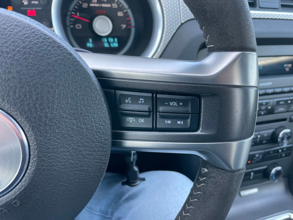 Used 2012 Ford Mustang Shelby GT500 w/ SVT Performance Pkg image 17