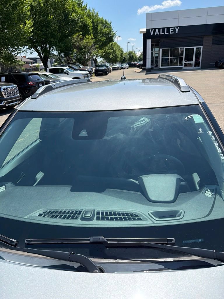 Used 2025 Chevrolet TrailBlazer LT AWD/4WD image 20