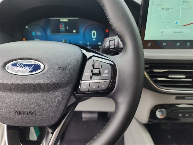 New 2026 Ford Escape SE w/ PHEV Premium Package FWD image 28