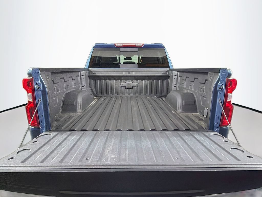 Used 2024 Chevrolet Silverado 1500 LT Trail Boss w/ Convenience Package II AWD/4WD image 23