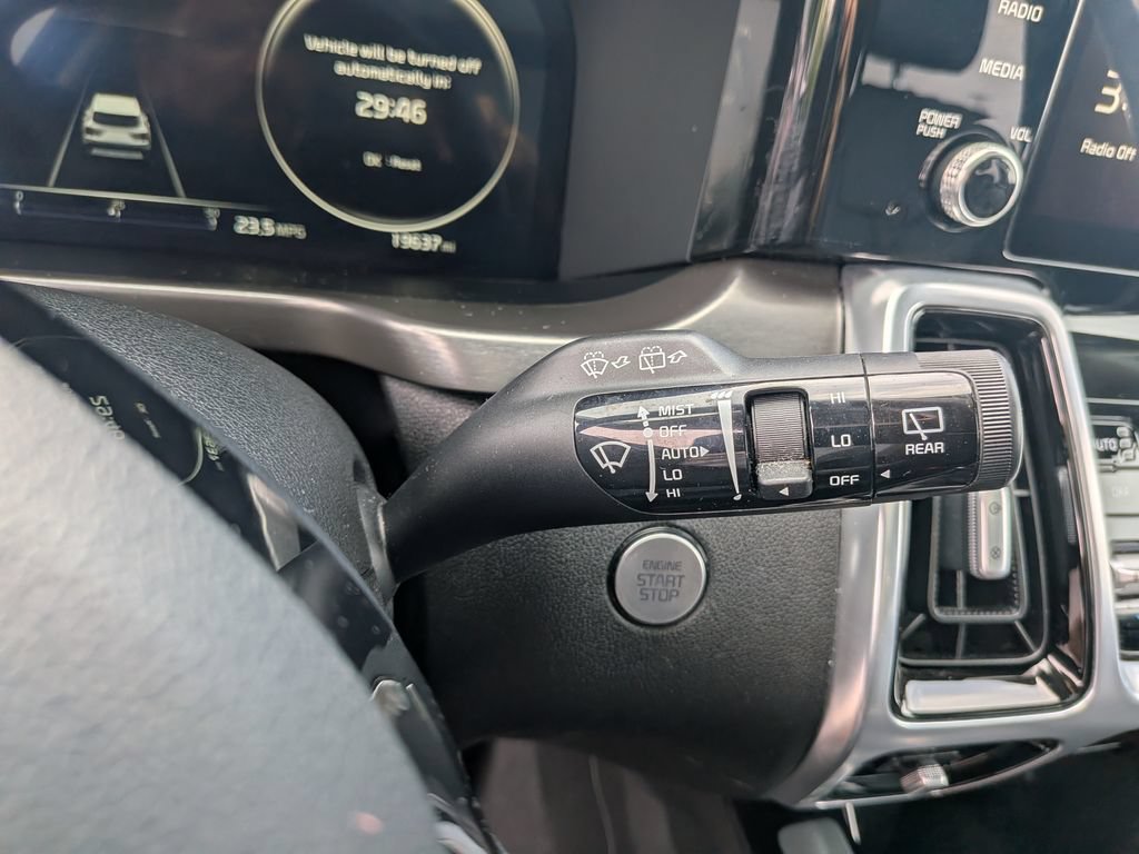 Used 2023 Kia Sorento SX AWD/4WD image 27