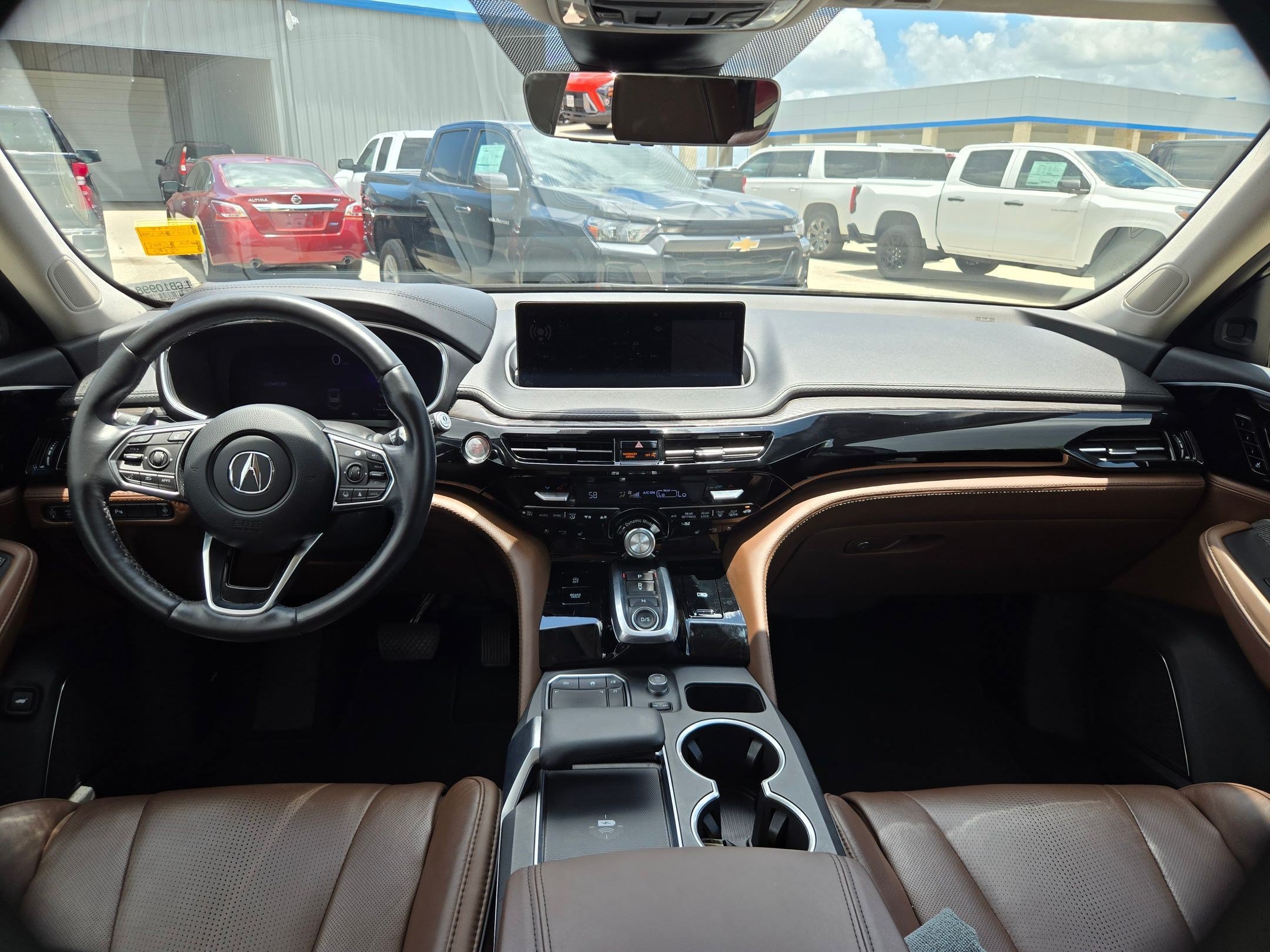 Used 2023 Acura MDX SH-AWD w/ Advance Package image 16