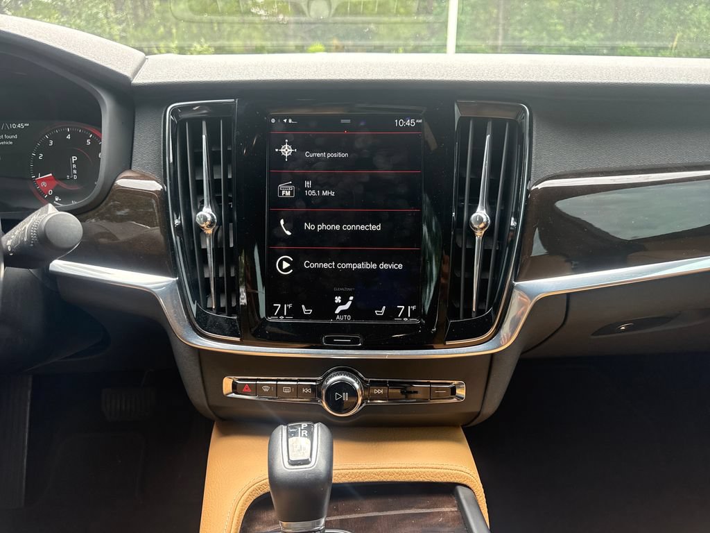 Used 2018 Volvo S90 T5 Momentum w/ Convenience Package FWD image 18
