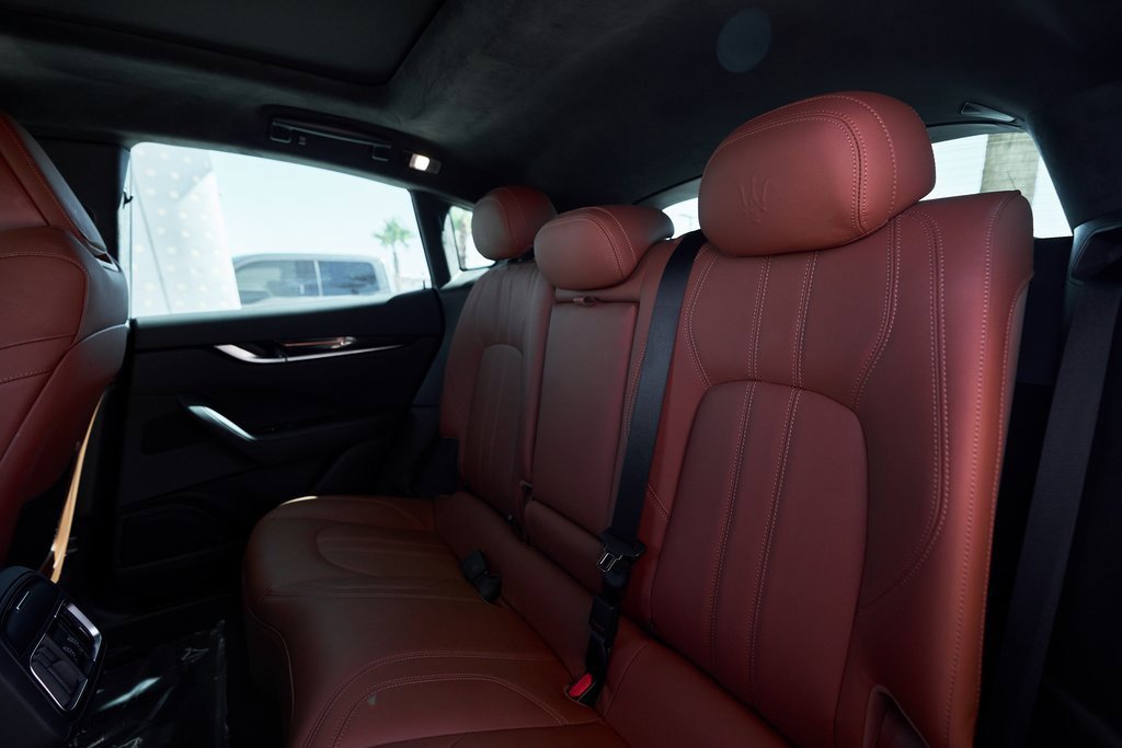 Used 2022 Maserati Levante Modena image 28