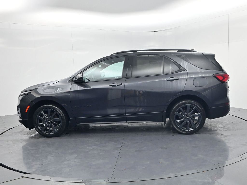 Used 2023 Chevrolet Equinox RS image 5