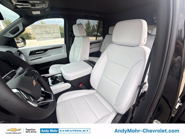 New 2027 Chevrolet Tahoe Premier w/ Sun And Tow Package AWD/4WD image 23