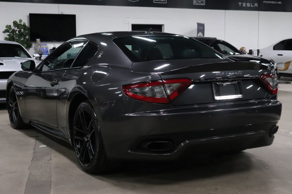 Used 2017 Maserati GranTurismo MC image 3