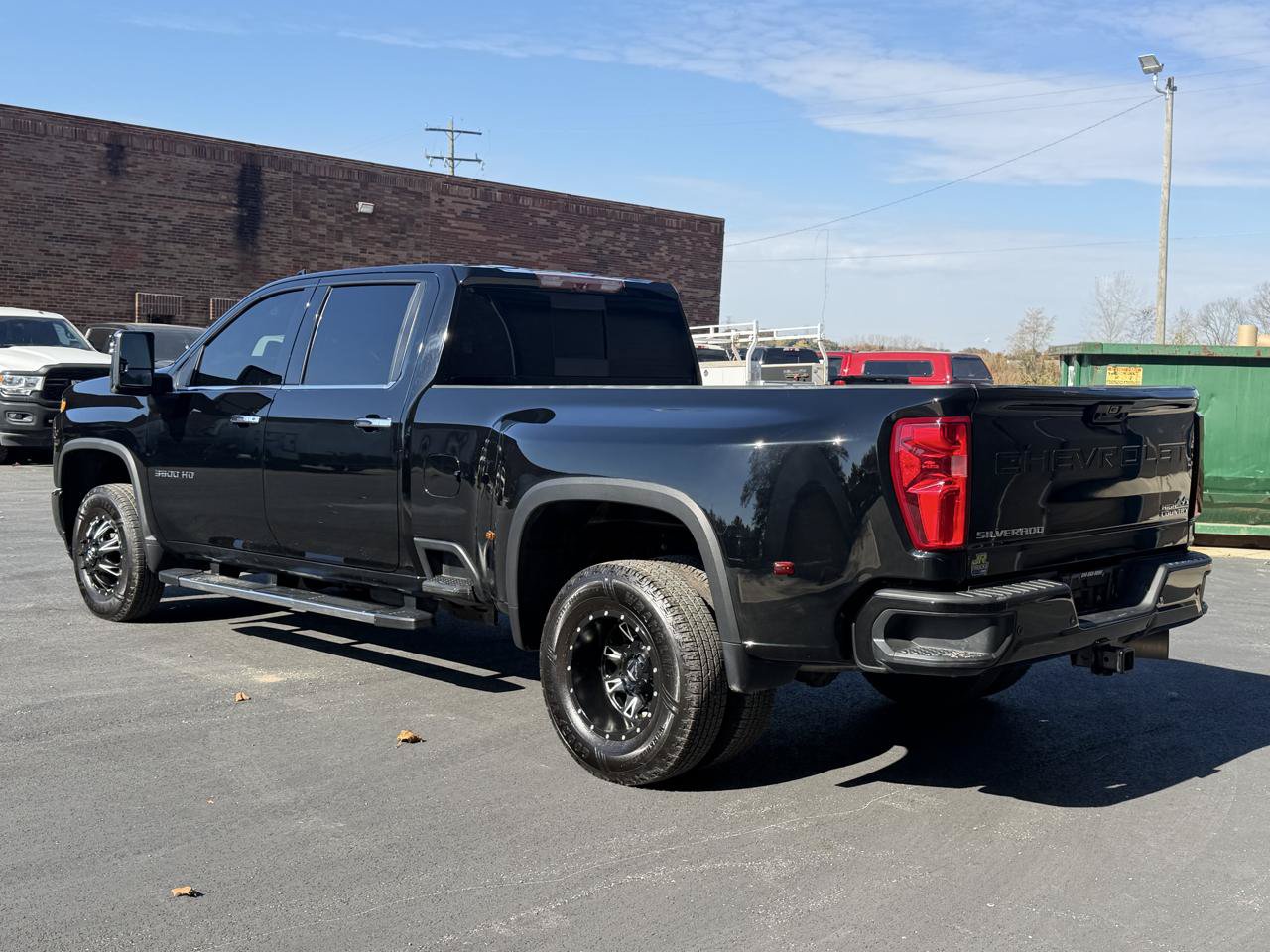 Used 2021 Chevrolet Silverado 3500 High Country w/ Snow Plow Prep/Camper Package AWD/4WD image 3