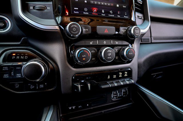 Used 2019 RAM 1500 Big Horn AWD/4WD image 34