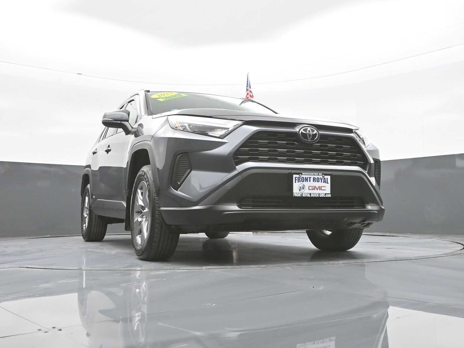 Used 2025 Toyota RAV4 XLE AWD/4WD image 34