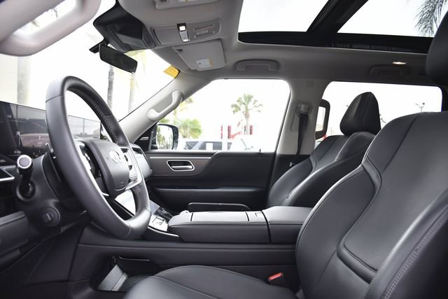 Used 2025 INFINITI QX80 Pure AWD/4WD image 21
