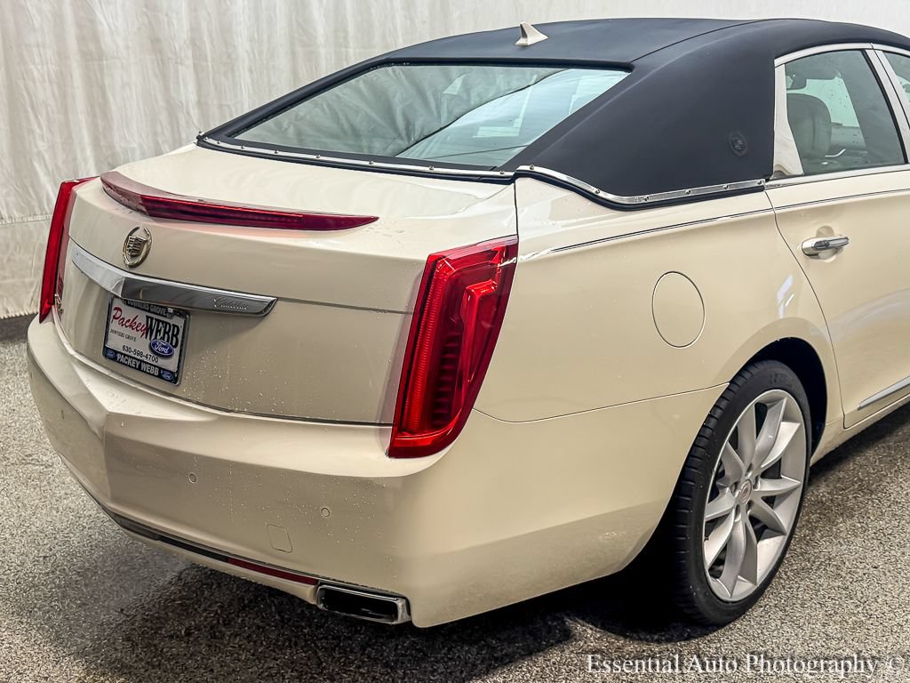 Used 2013 Cadillac XTS Premium AWD/4WD image 7