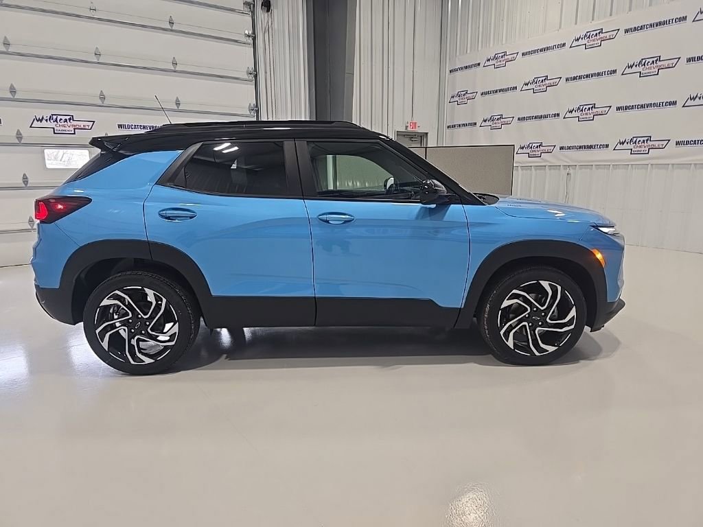New 2026 Chevrolet TrailBlazer RS w/ Convenience Package FWD image 9