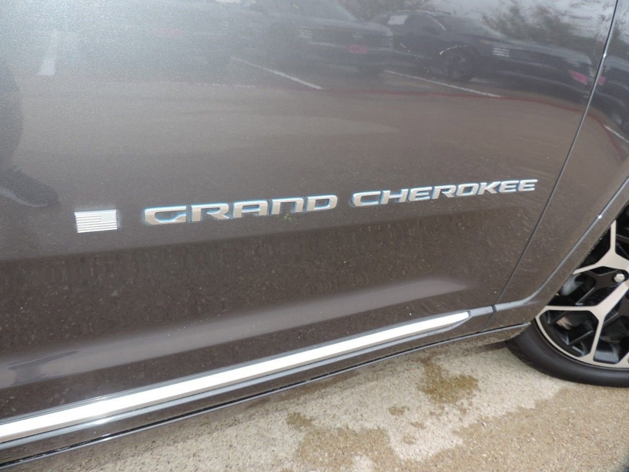 Used 2022 Jeep Grand Cherokee Summit image 20