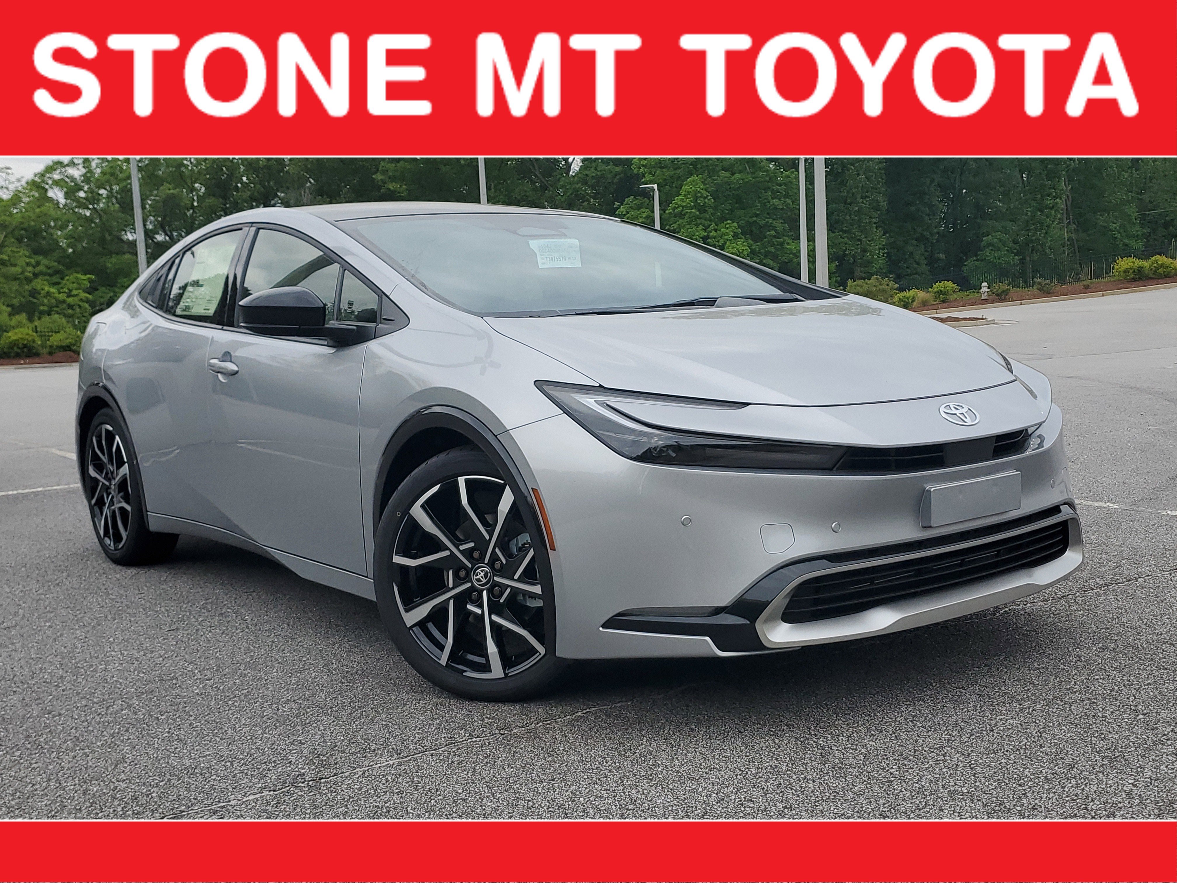 New 2026 Toyota Prius Plug-In Hybrid FWD image 1