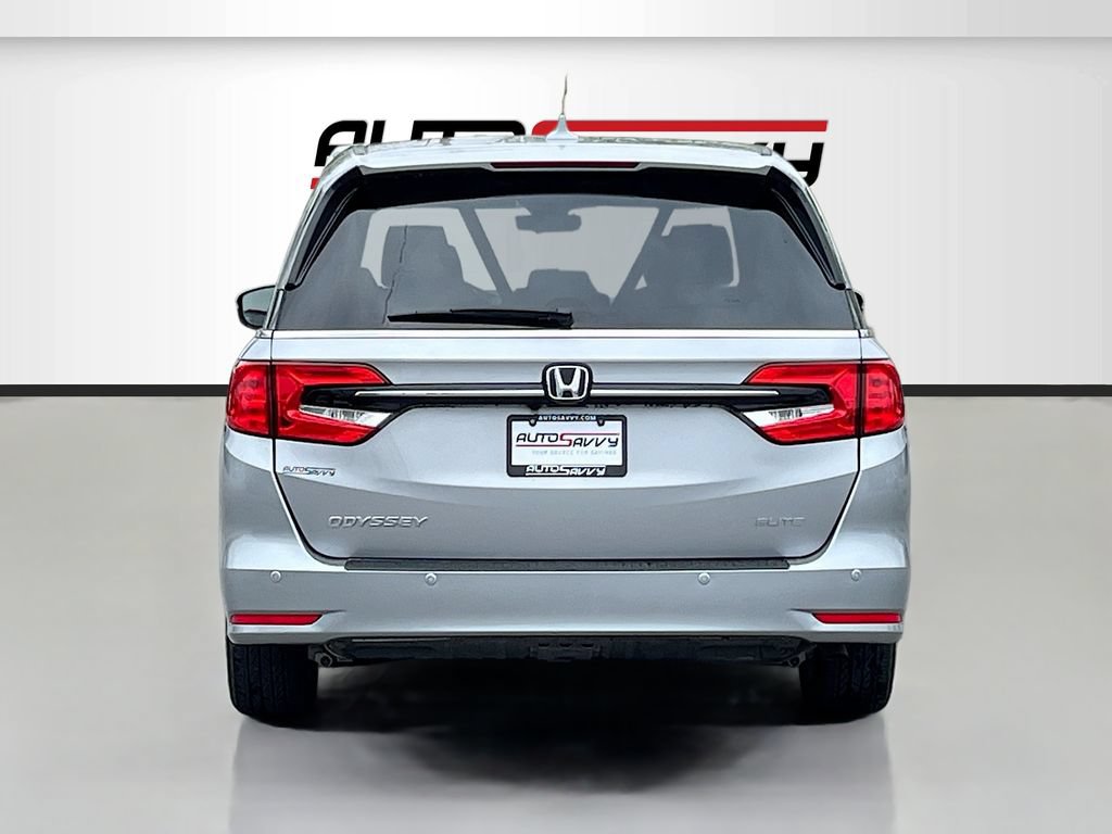 Used 2024 Honda Odyssey Elite image 6
