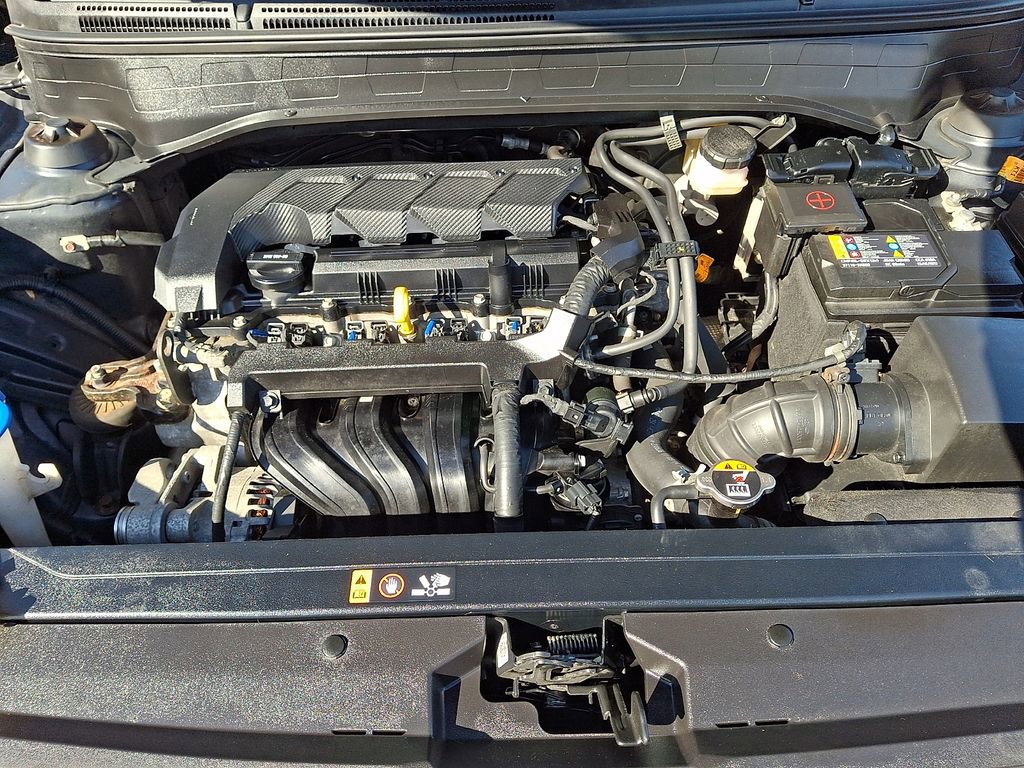 Used 2022 Hyundai Venue SE w/ Cargo Package image 26