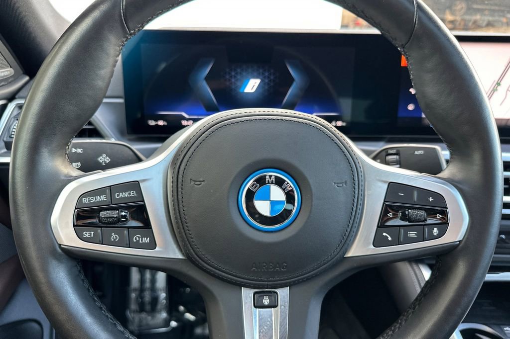 Used 2023 BMW i4 eDrive40 w/ M Sport Package RWD image 26