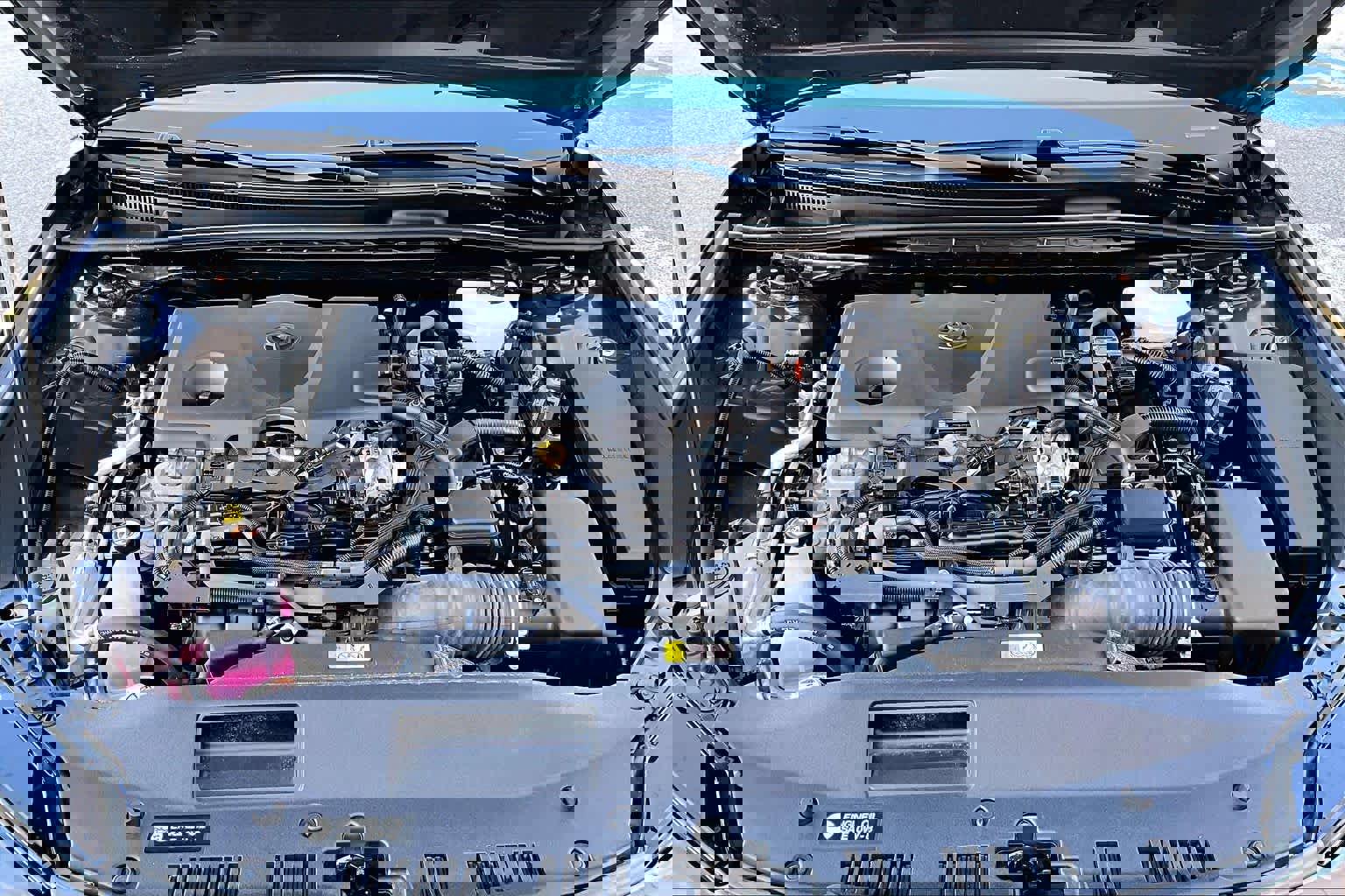 Used 2025 Toyota Camry LE image 30