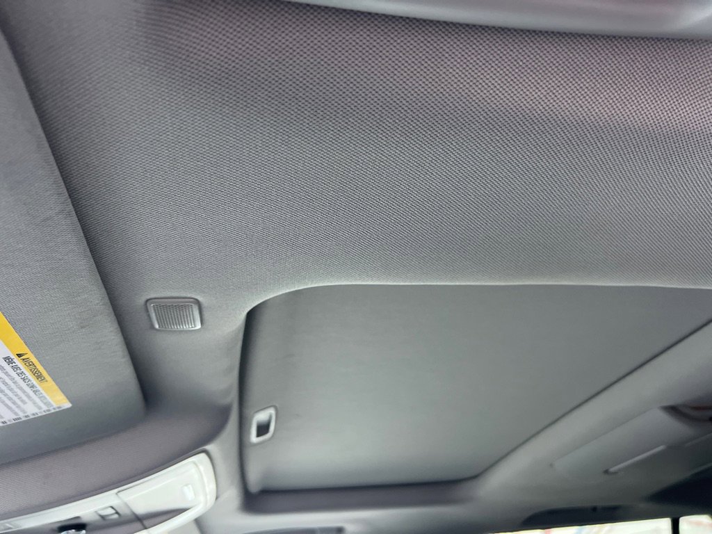 Used 2017 GMC Yukon XL SLT w/ Open Road Package image 43