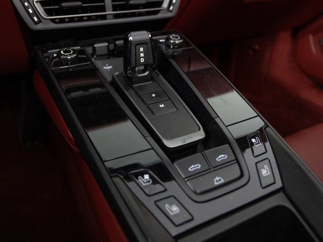 Certified 2023 Porsche 911 Carrera GTS image 31