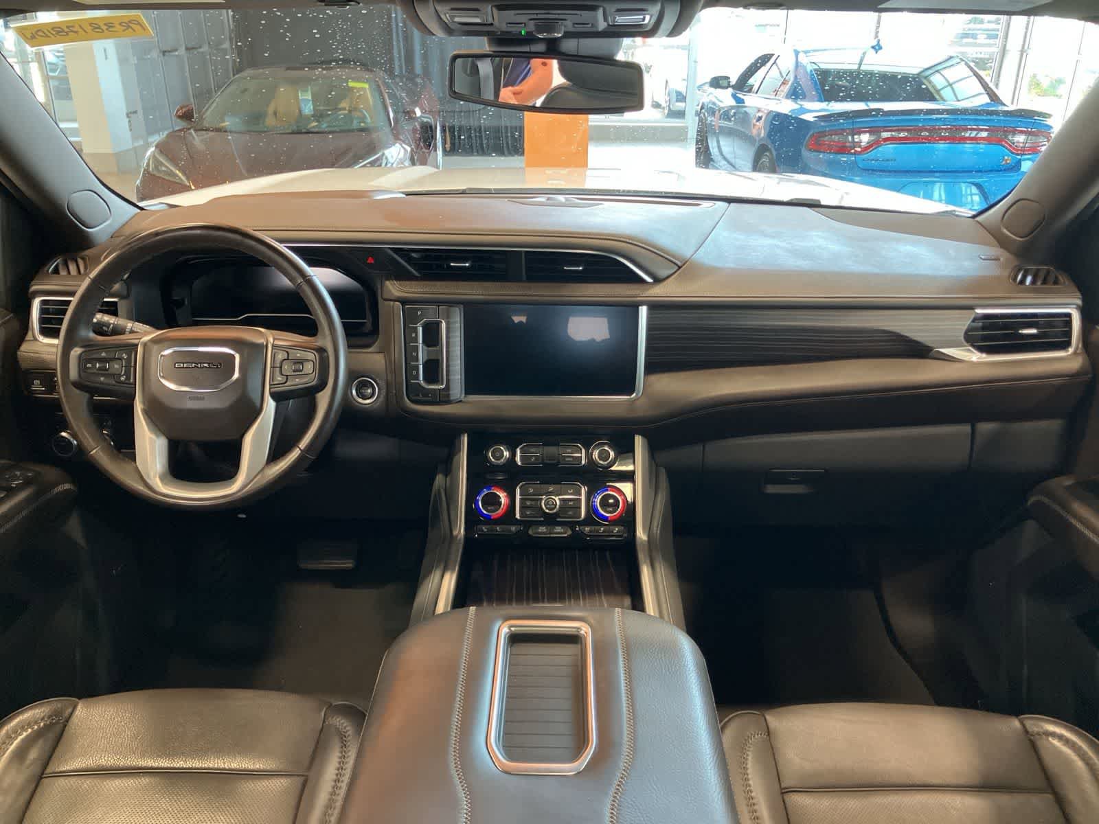 Used 2023 GMC Yukon Denali AWD/4WD image 27