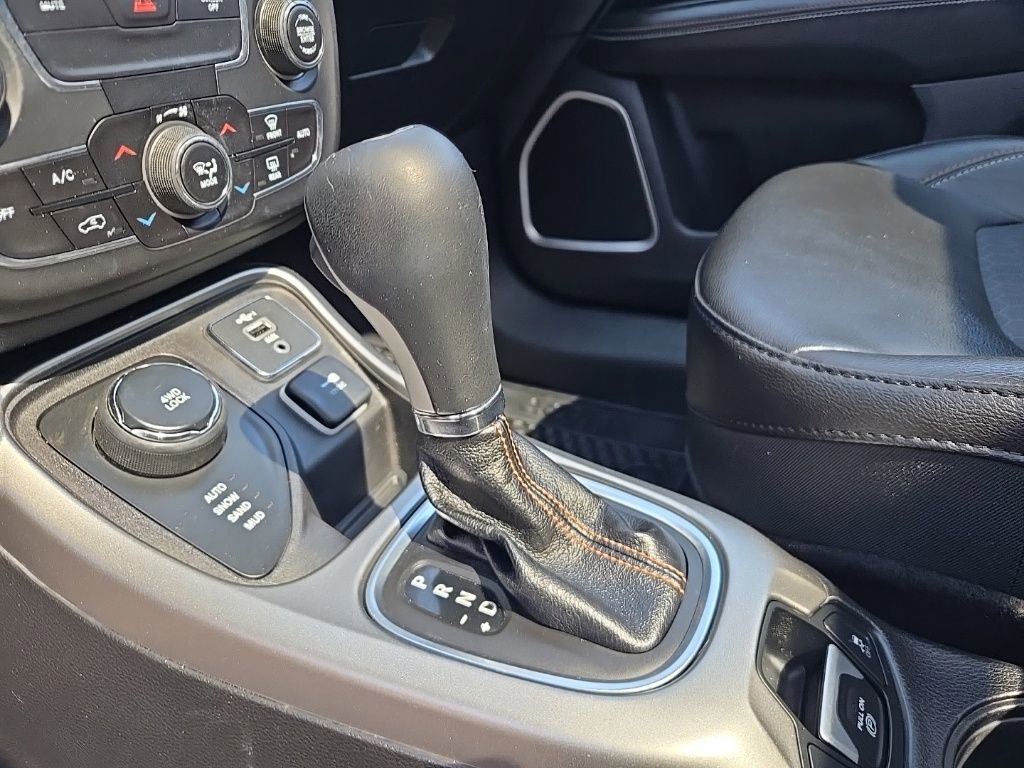 Used 2019 Jeep Compass Latitude w/ Popular Equipment Group image 15