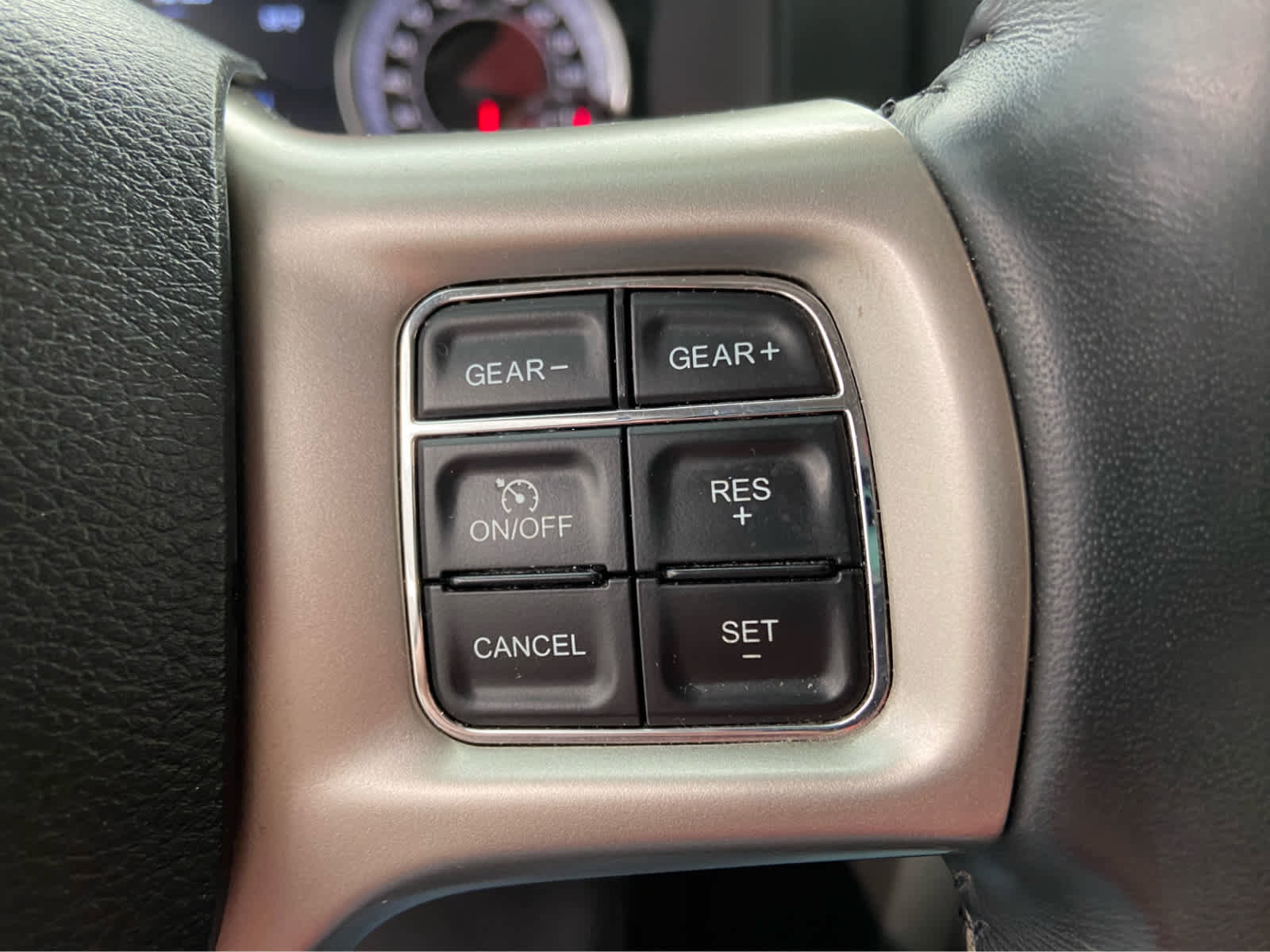 Used 2018 RAM 1500 Laramie w/ Convenience Group image 19