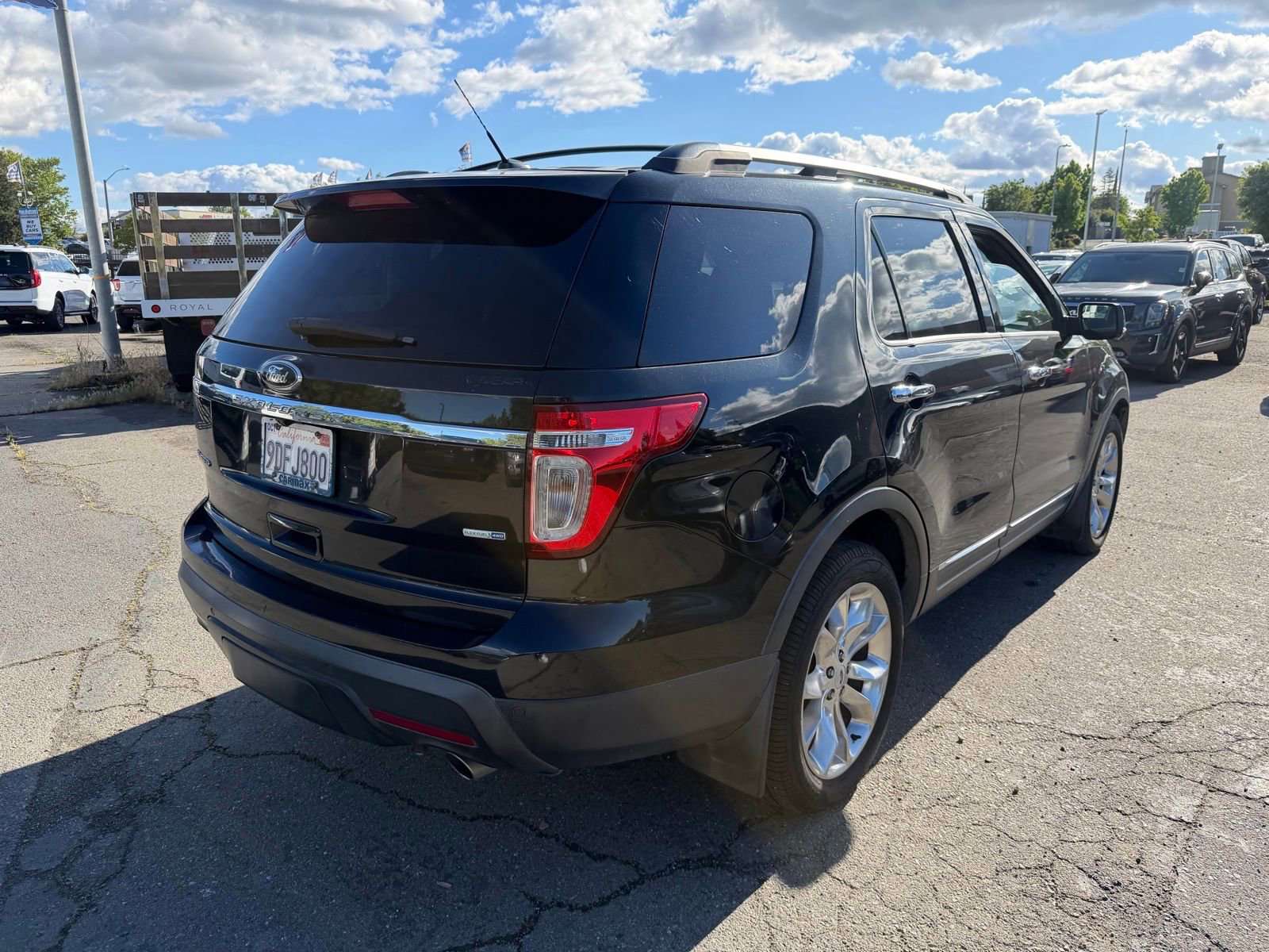 Used 2014 Ford Explorer Limited w/ Equipment Group 302A image 5