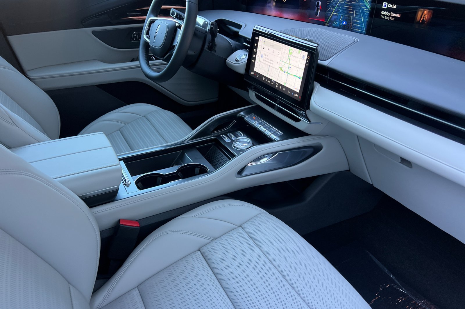 New 2026 Lincoln Nautilus Reserve AWD/4WD image 13