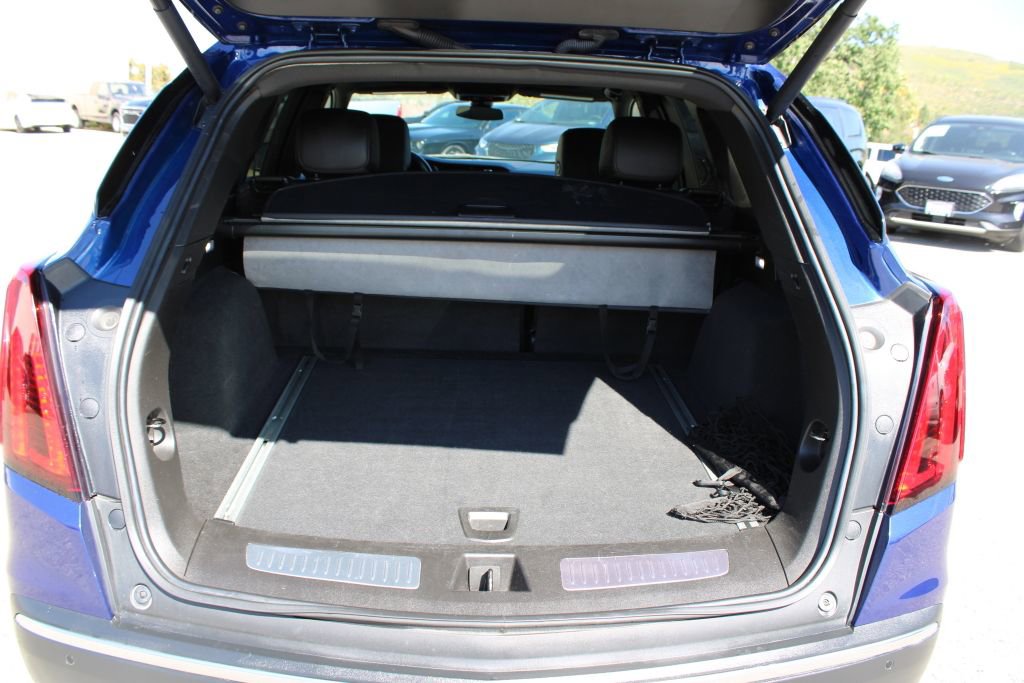 Used 2023 Cadillac XT5 Premium Luxury image 10