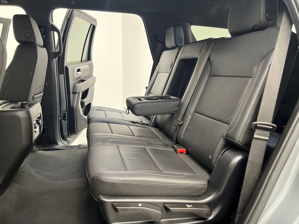 Used 2025 Chevrolet Tahoe Z71 image 13