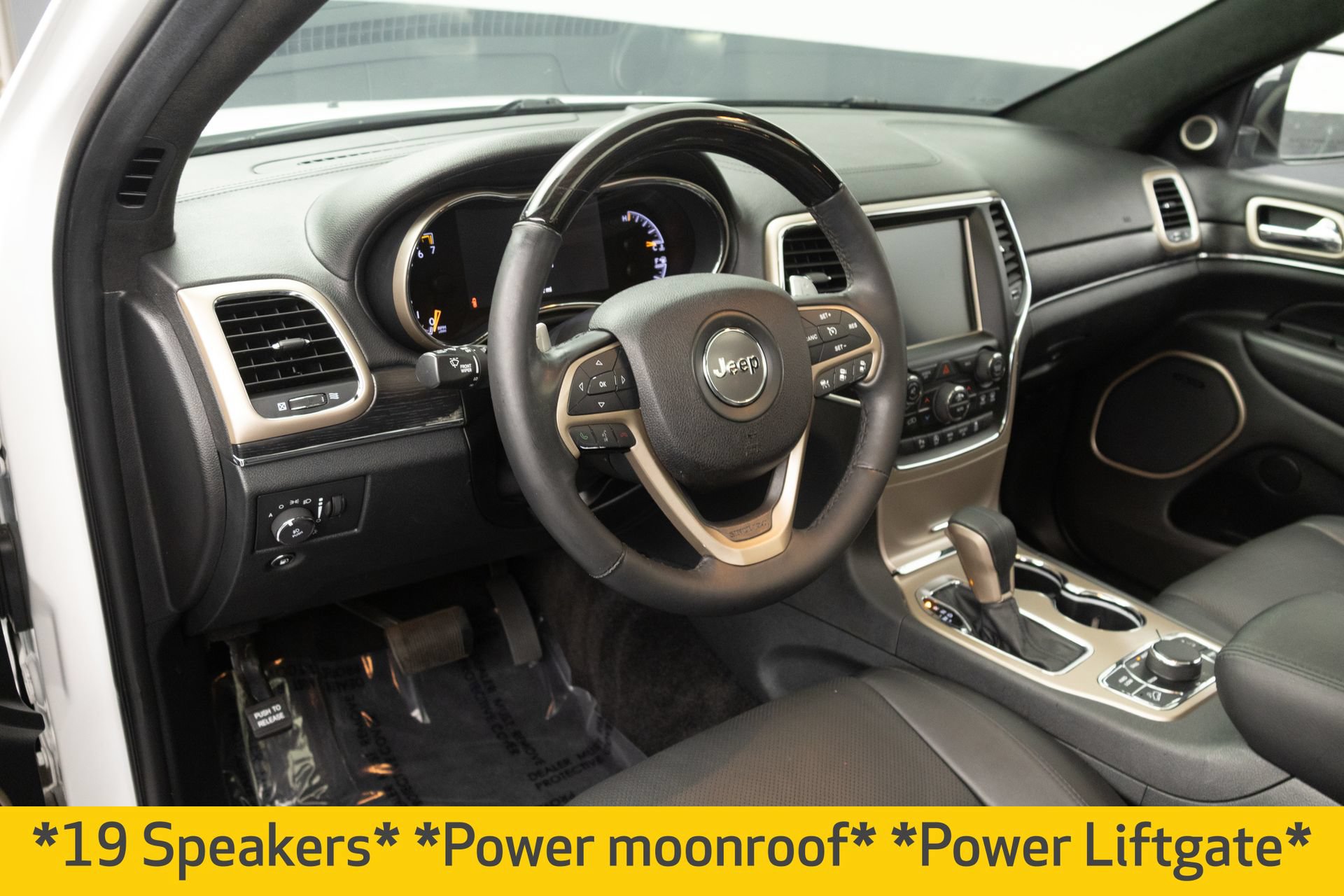 Used 2016 Jeep Grand Cherokee Summit AWD/4WD image 5