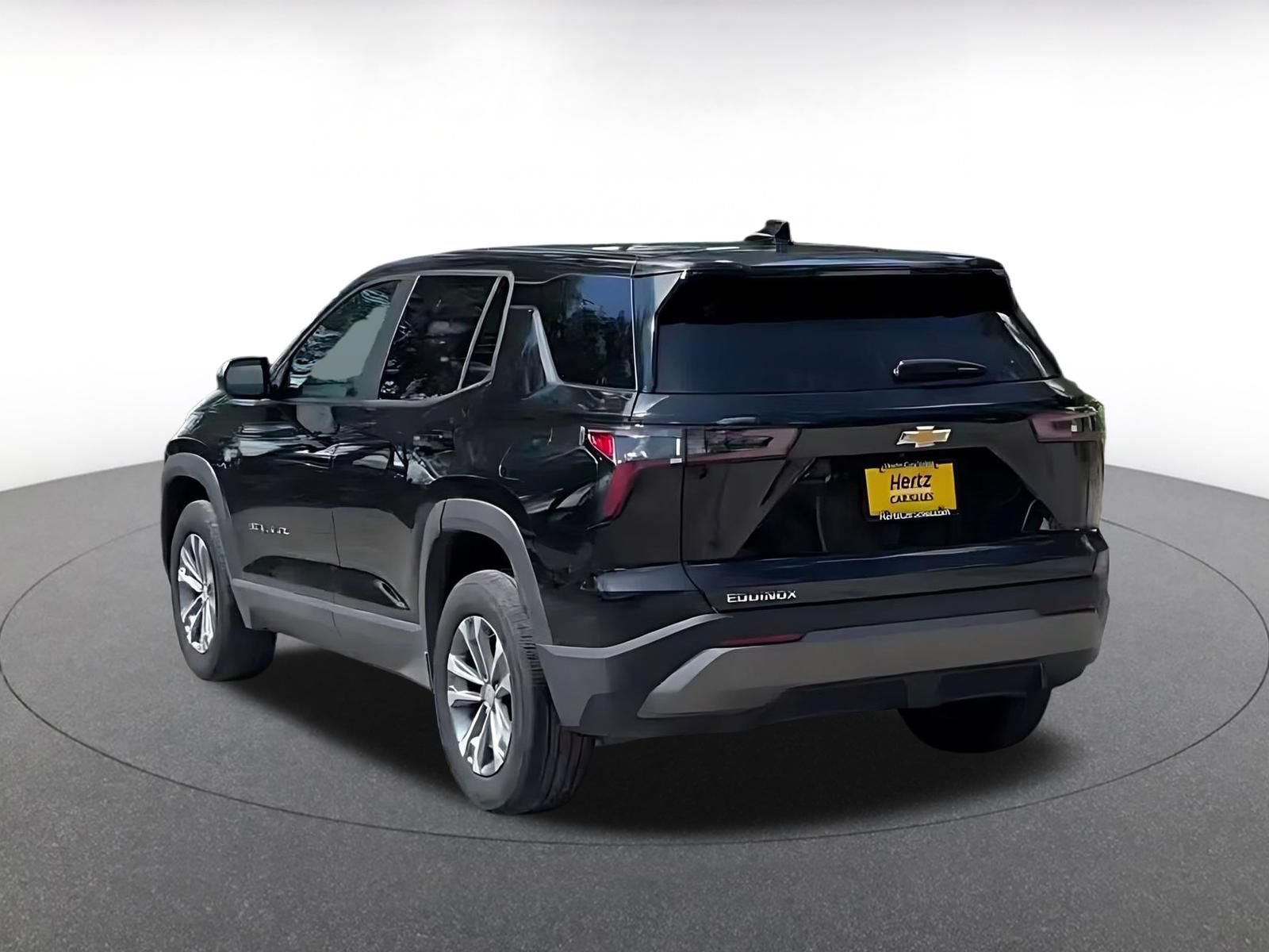 Used 2025 Chevrolet Equinox LT FWD image 10