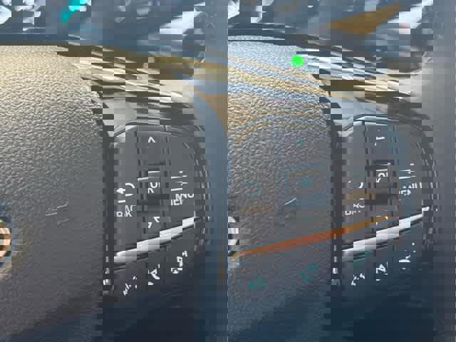 Used 2022 Ford Escape SE w/ Convenience Package image 21