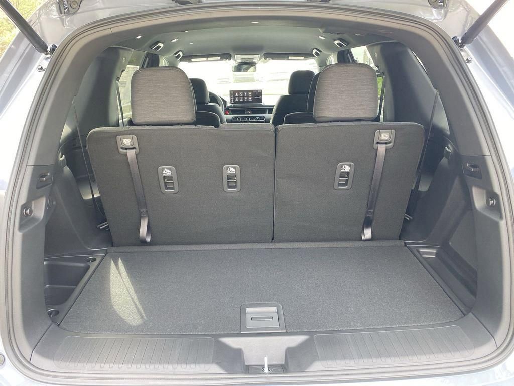 New 2026 Honda Pilot Sport image 21