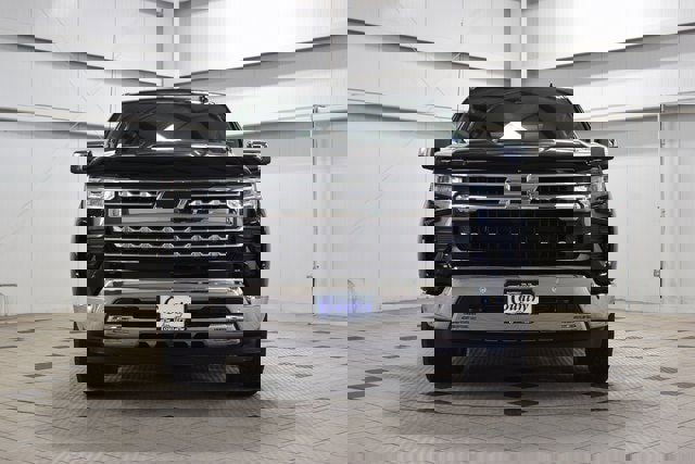 New 2026 Chevrolet Silverado 1500 LTZ w/ LTZ Premium Package image 2