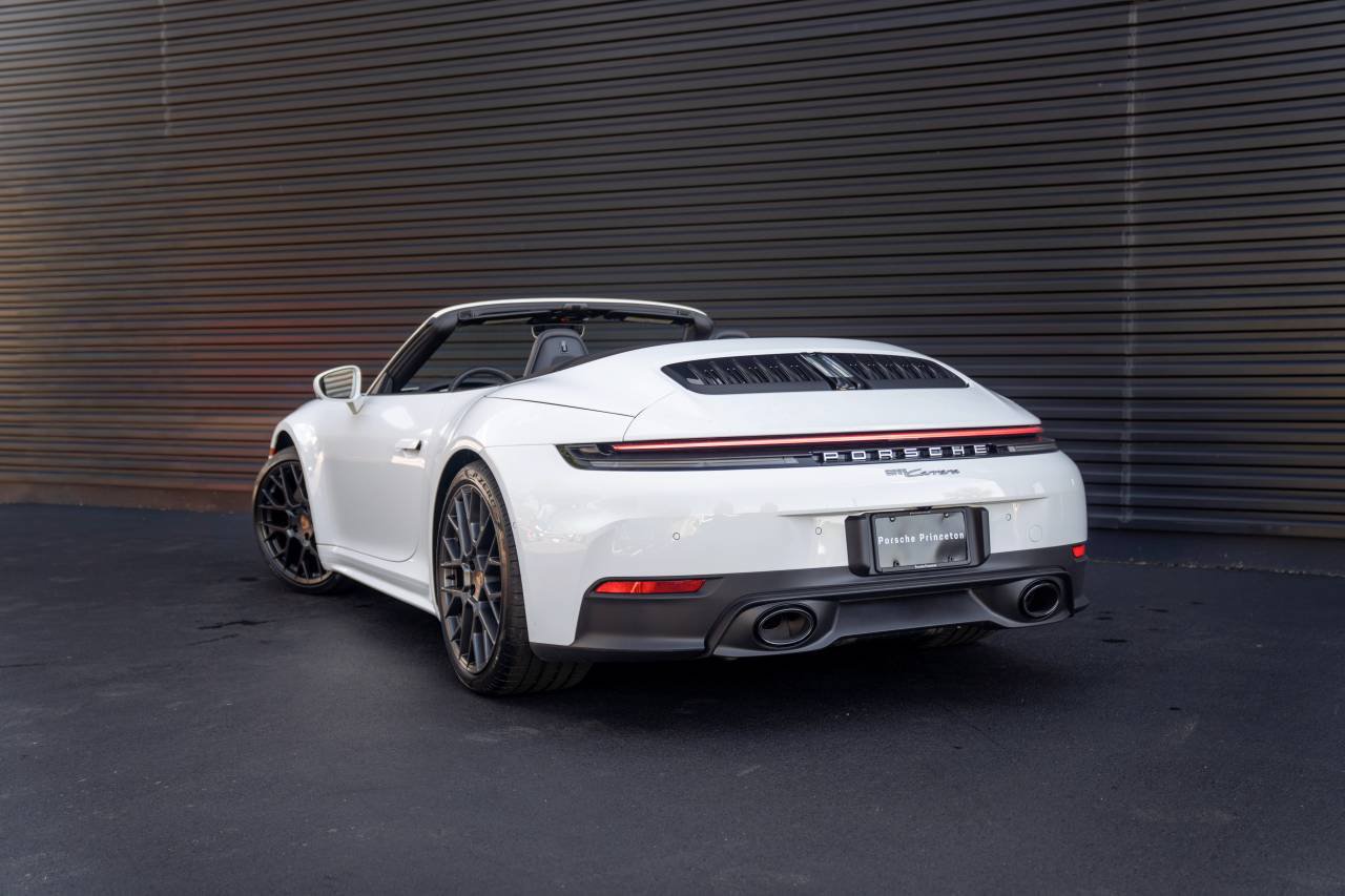 New 2026 Porsche 911 Carrera RWD image 3