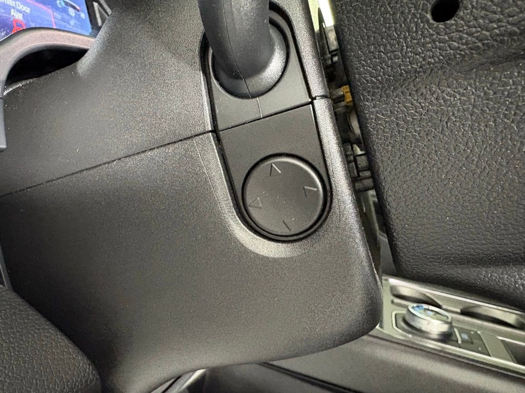 Used 2020 Ford Expedition XLT w/ Equipment Group 202A RWD image 22