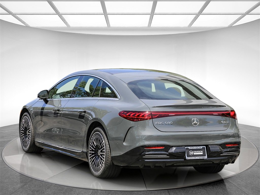 Used 2024 Mercedes-Benz EQS 580 4MATIC Sedan image 2