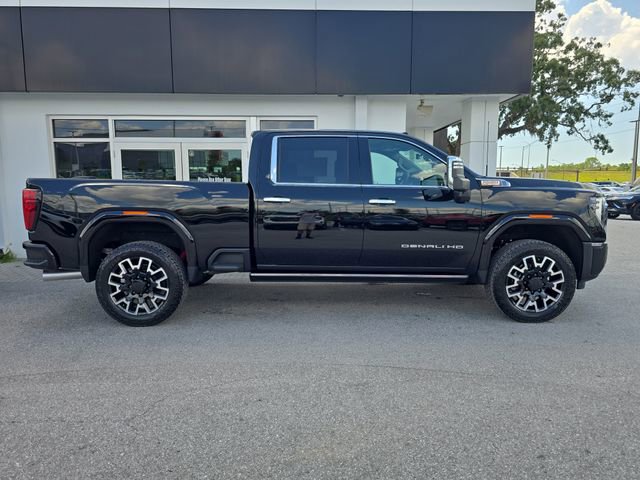 New 2025 GMC Sierra 2500 Denali w/ Denali Reserve Package image 7