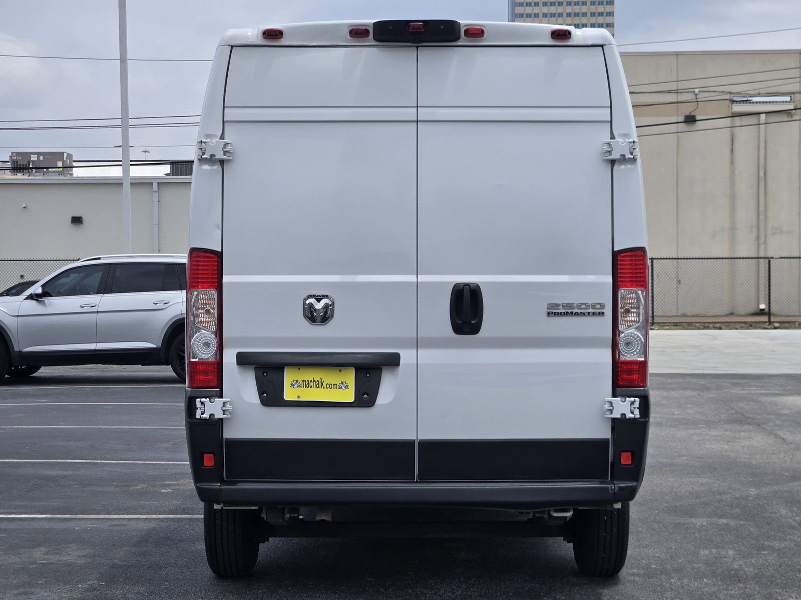 Used 2023 RAM ProMaster 2500 FWD image 7