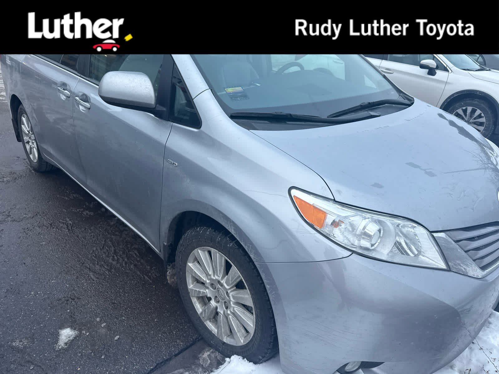 Certified 2017 Toyota Sienna XLE Premium