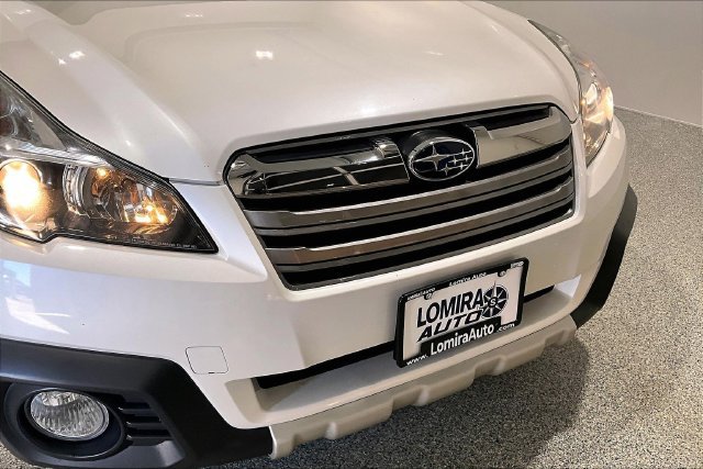 Used 2014 Subaru Outback 2.5i Limited AWD/4WD image 43