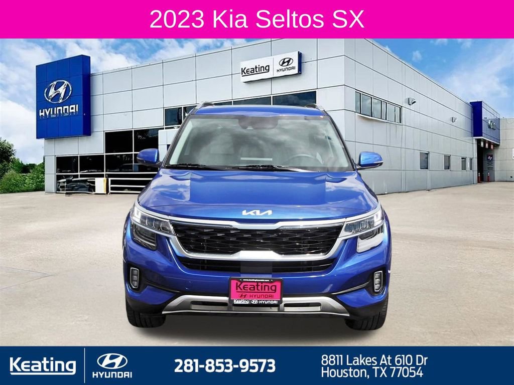 Used 2023 Kia Seltos SX w/ SX Sunroof Package image 2