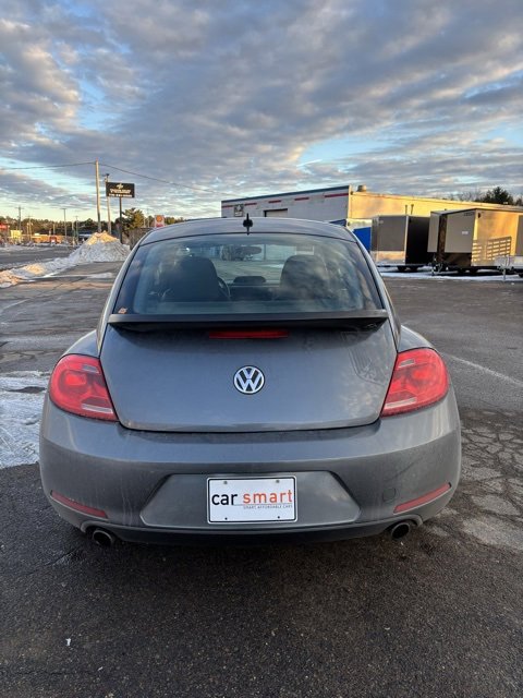 Used 2012 Volkswagen Beetle 2.0T image 6