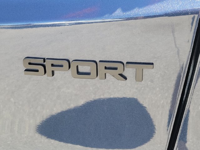 Used 2025 Honda CR-V Sport image 29