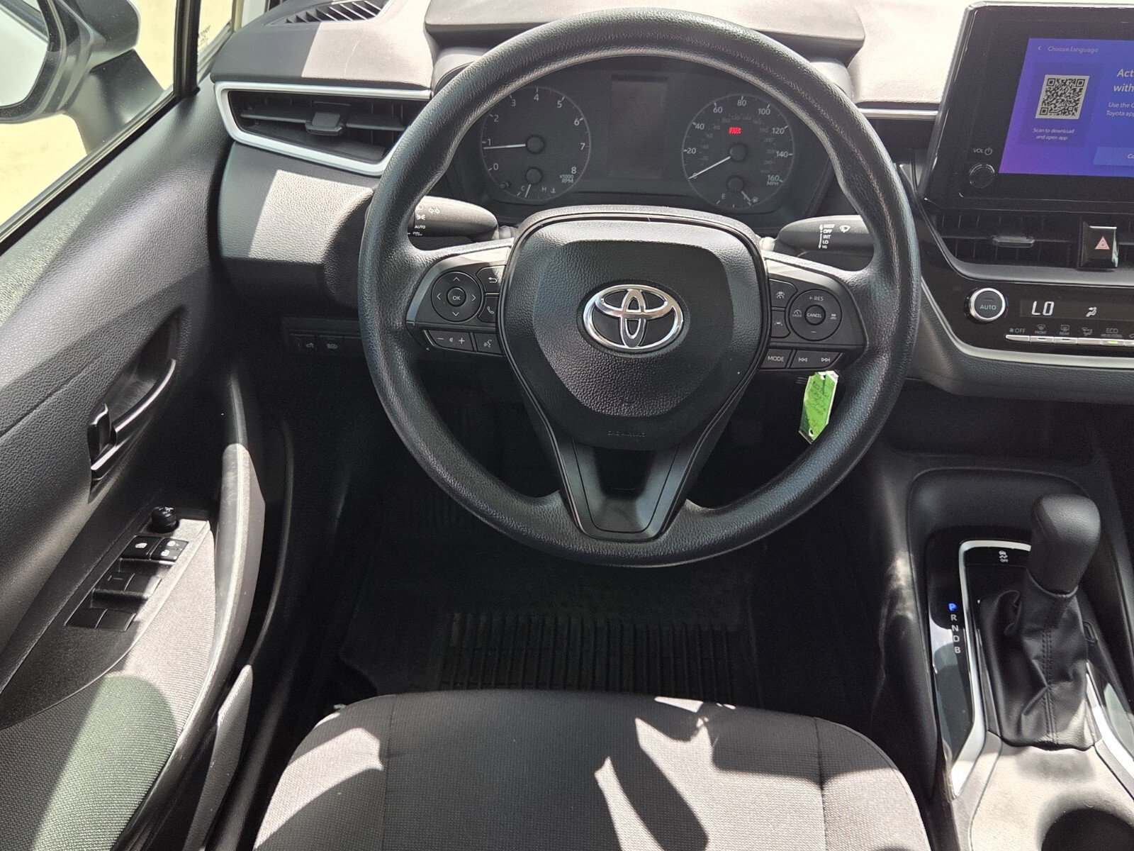 Certified 2025 Toyota Corolla LE image 6