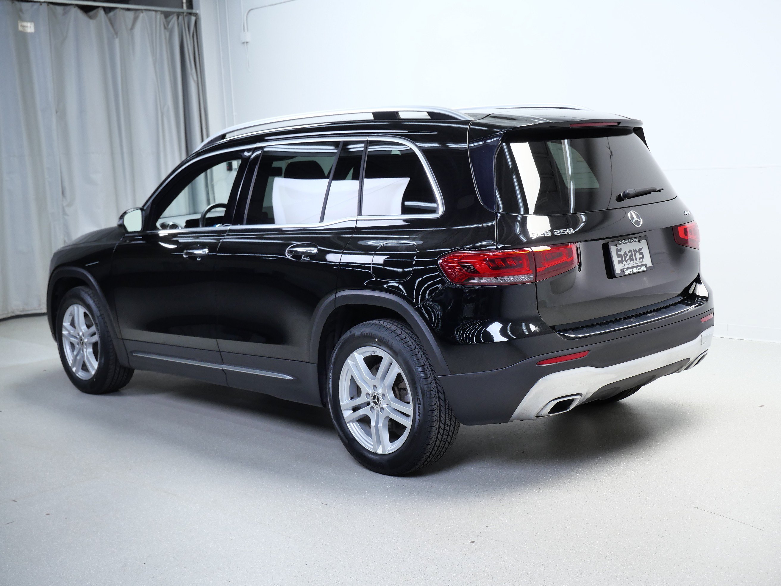 Certified 2022 Mercedes-Benz GLB 250 4MATIC image 11
