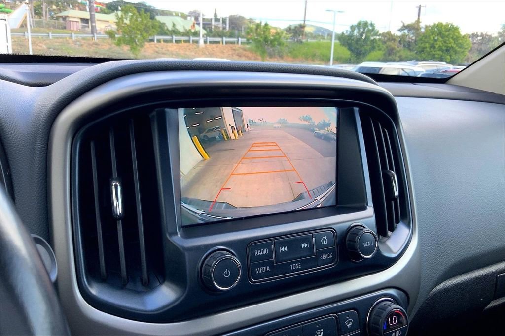 Used 2017 Chevrolet Colorado Z71 w/ Z71 Midnight Edition image 20